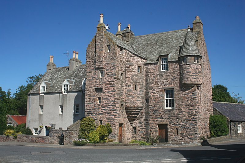 Fordyce Castle by Anne Burgess