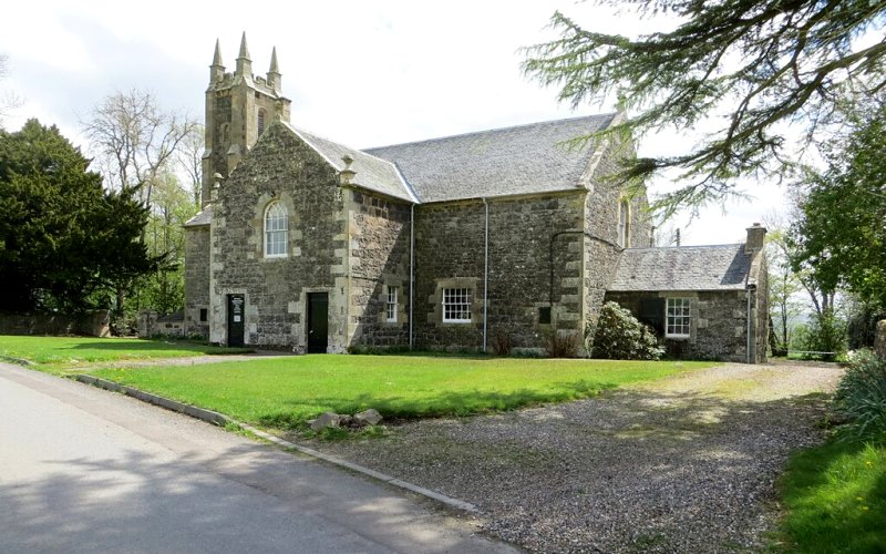 Monimail Parish Church by Peter Wood