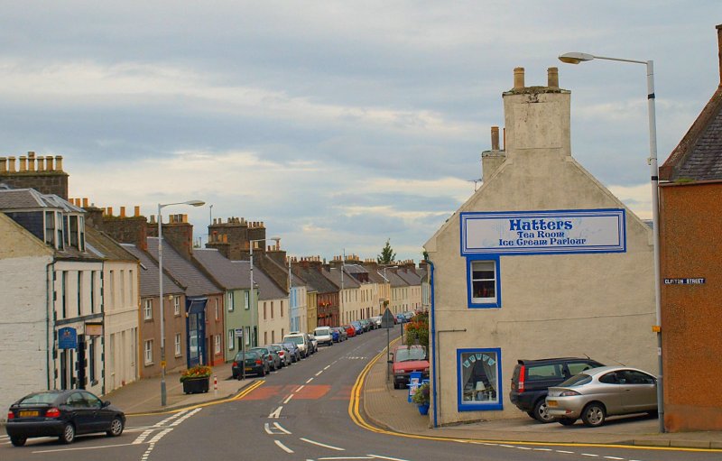 High Street, Newburgh by Brian Forbes