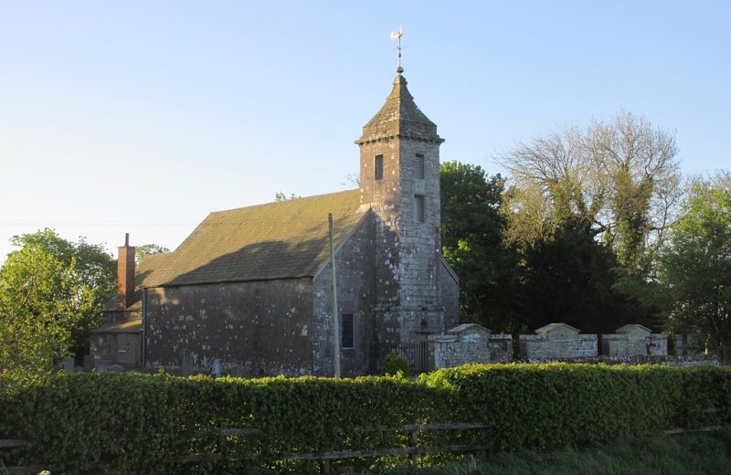 Auchterhouse Parish Church by Scott Cormie