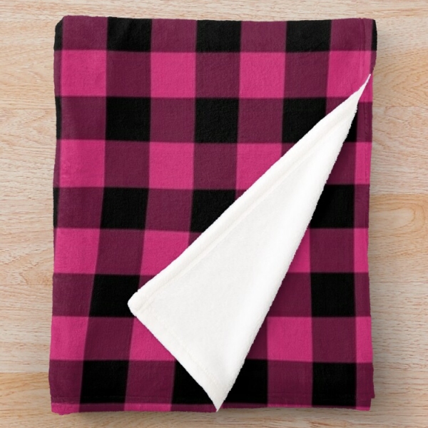 Bright pink buffalo plaid fleece throw blanket