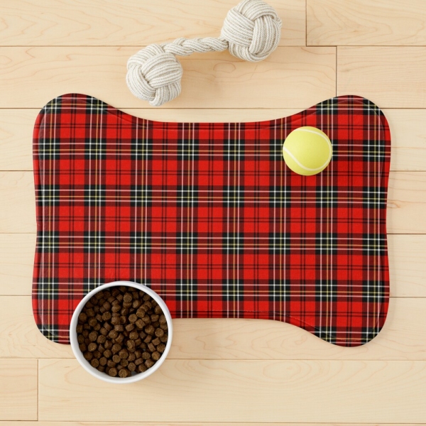 Red vintage plaid pet mat