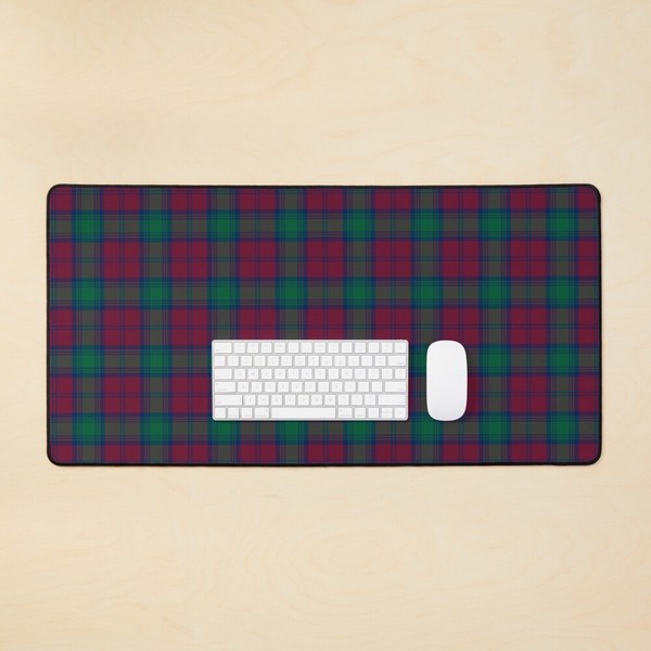 Lindsay tartan desk mat