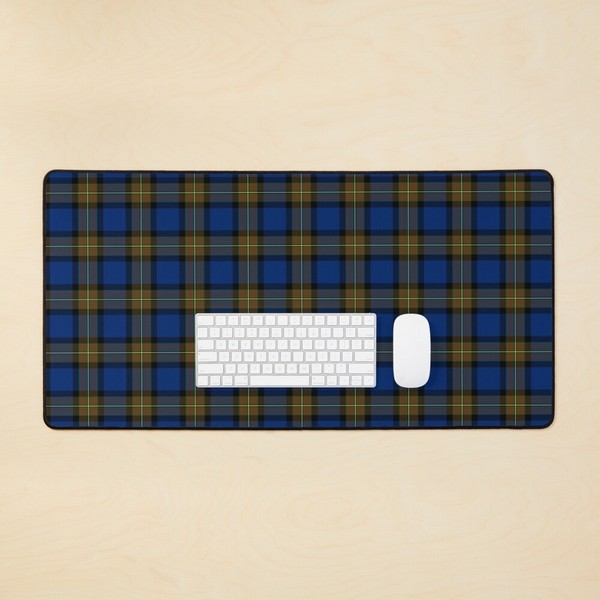 Minnock tartan desk mat