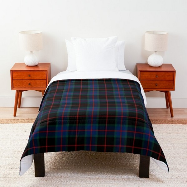 Nairn tartan comforter