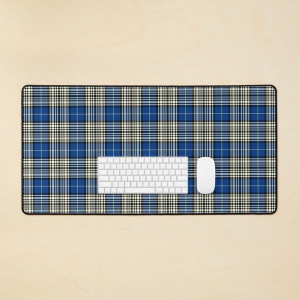 Napier tartan desk mat