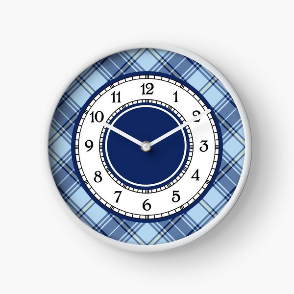 Clan Trainer tartan wall clock