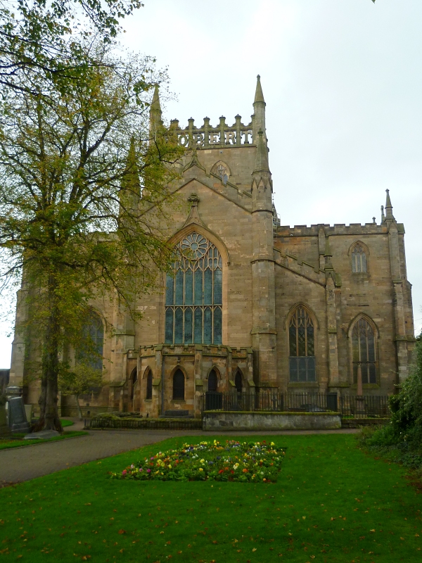 Dunfermline Parish Church, Fife by Kim Traynor