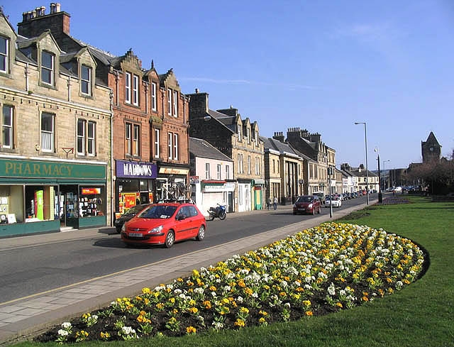 Bank Street, Galashiels by Walter Baxter